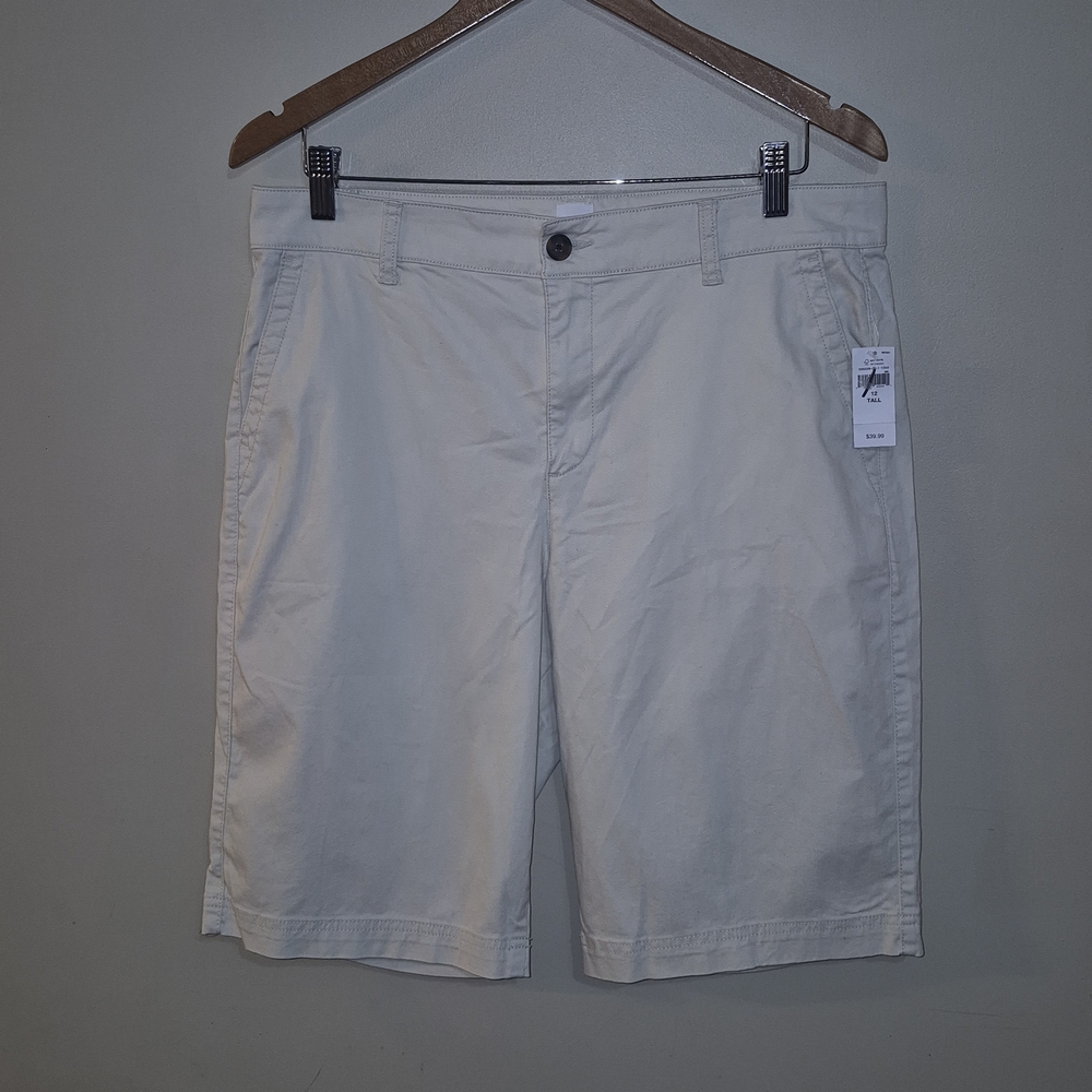 GAP Women's Cream Knee-Length Shorts